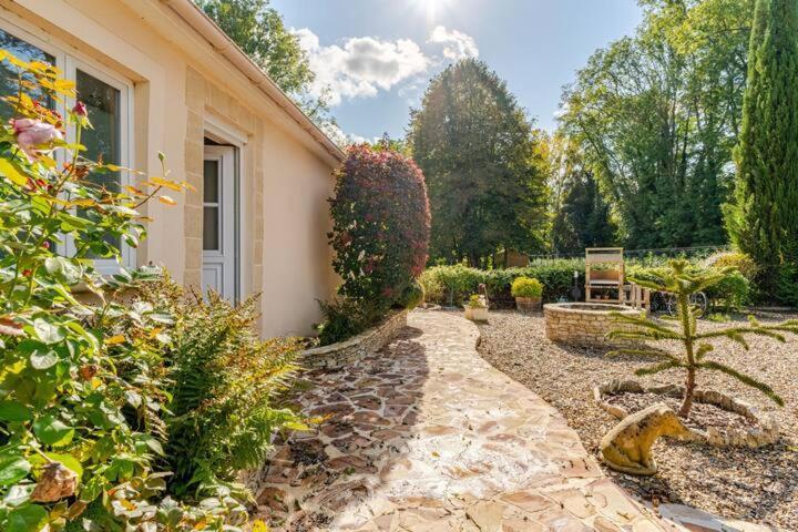 גוביו Maison Au Bout Du Chemin מראה חיצוני תמונה