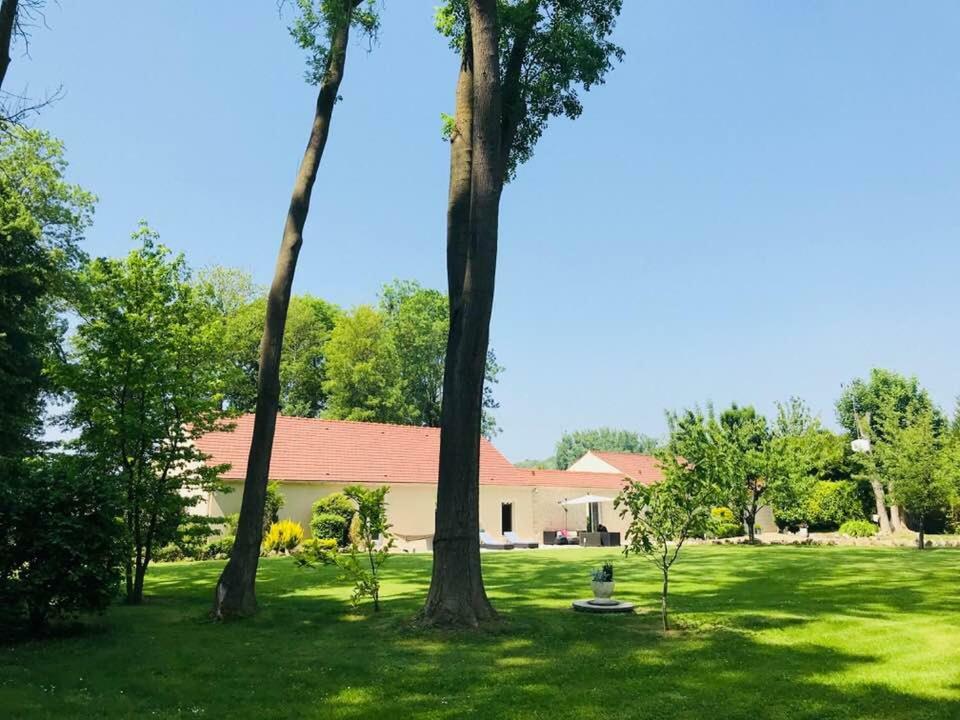 גוביו Maison Au Bout Du Chemin מראה חיצוני תמונה